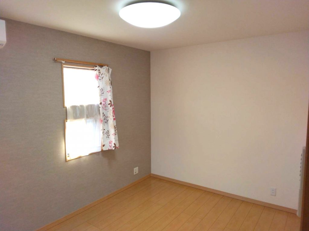 シャトーグレースAの - 山口市の小郡の小郡不動産