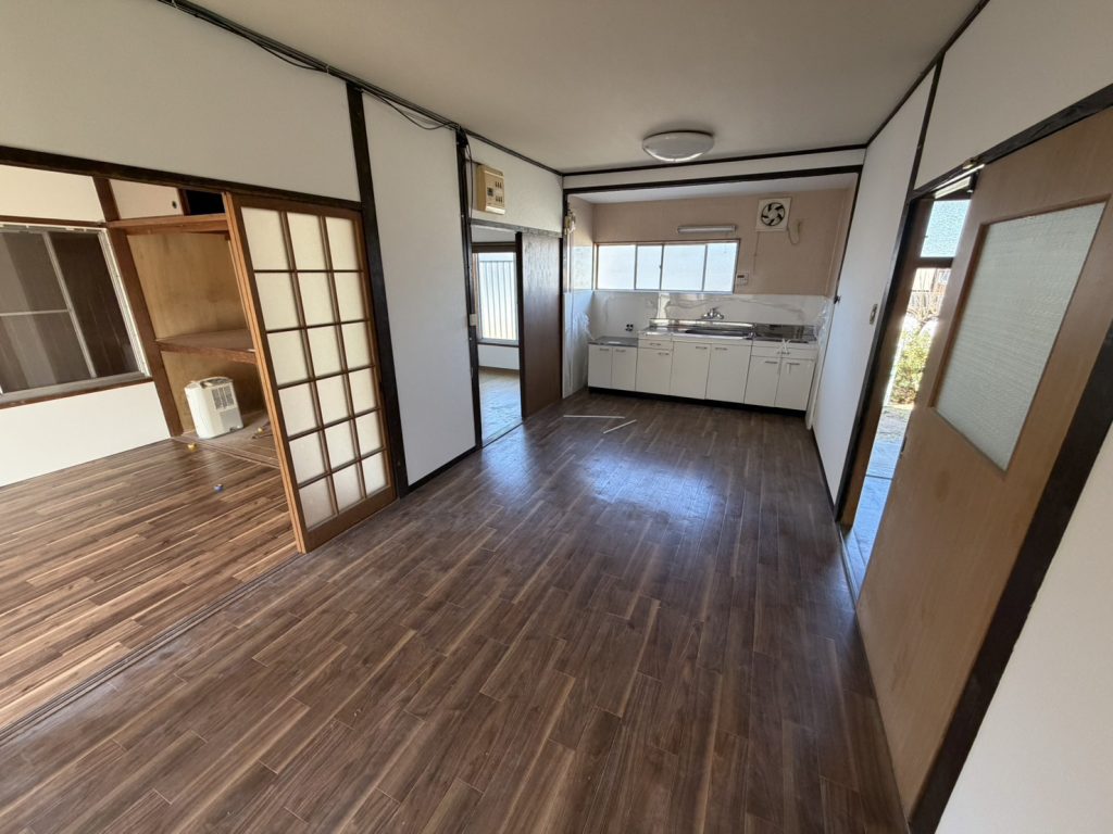 右田借家の(居間) - 山口市の小郡の小郡不動産